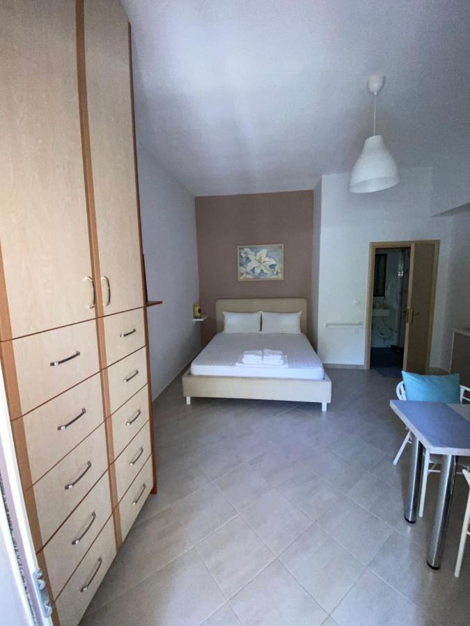 Lr Apartments Саранда Экстерьер фото